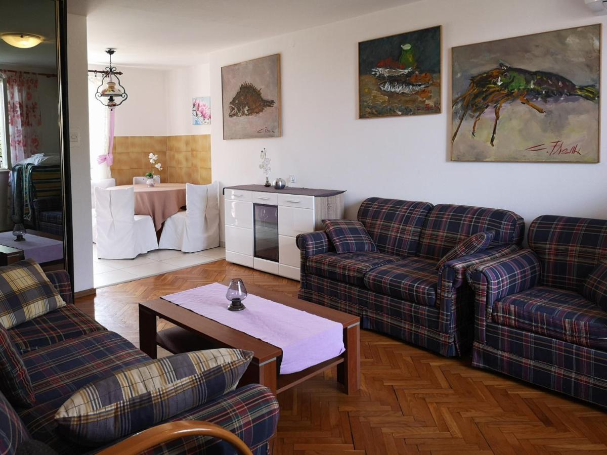 Apartment Magdic Brzac Extérieur photo
