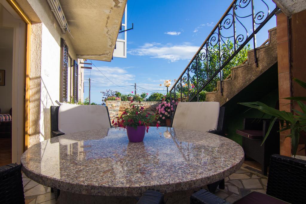 Apartment Magdic Brzac Extérieur photo