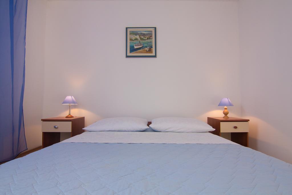 Apartment Magdic Brzac Extérieur photo